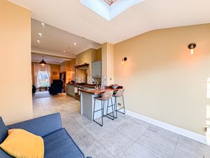 Photo 20- click for photo gallery